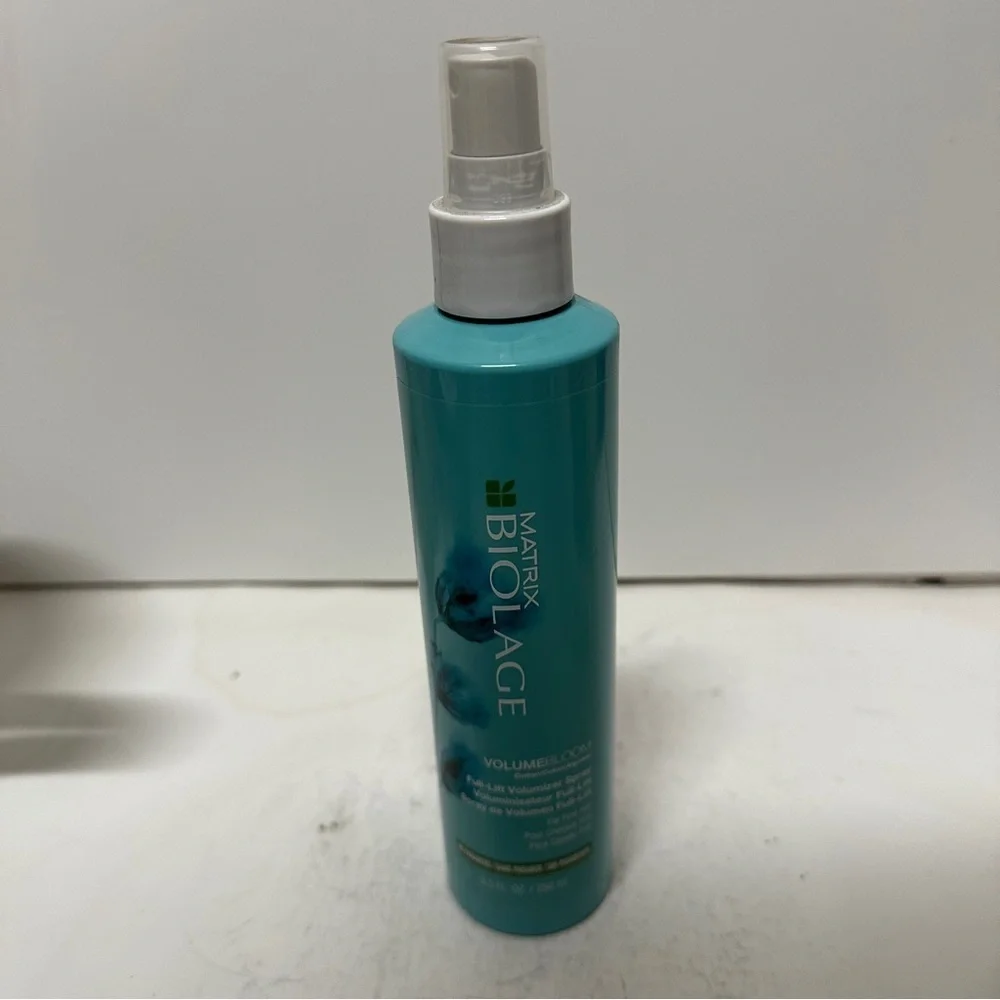 Matrix Biolage Volumebloom Full Lift Volumizing Spray 8.5 OZ